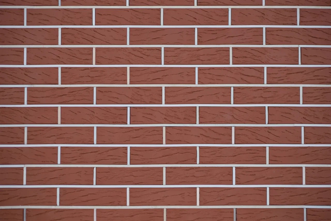 Облицовочный кирпич Керма Евро 0,7 НФ Бордо рустик